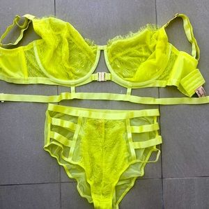 Playful Promises x Gabi Fresh Devon Lime Lace Bra & Panty Set UK 36G/16 NEW
